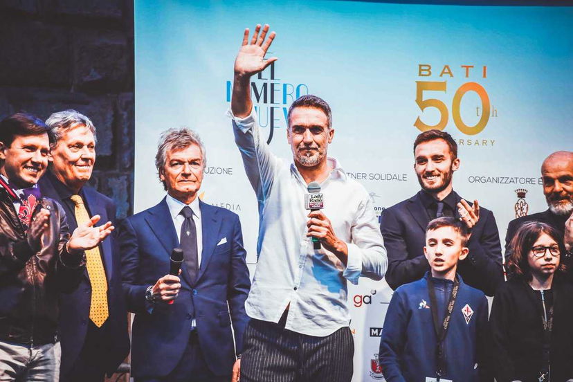 Batistuta: “Mi sento in debito con Maradona, non abbiamo fatto nulla per prendercene cura” preview