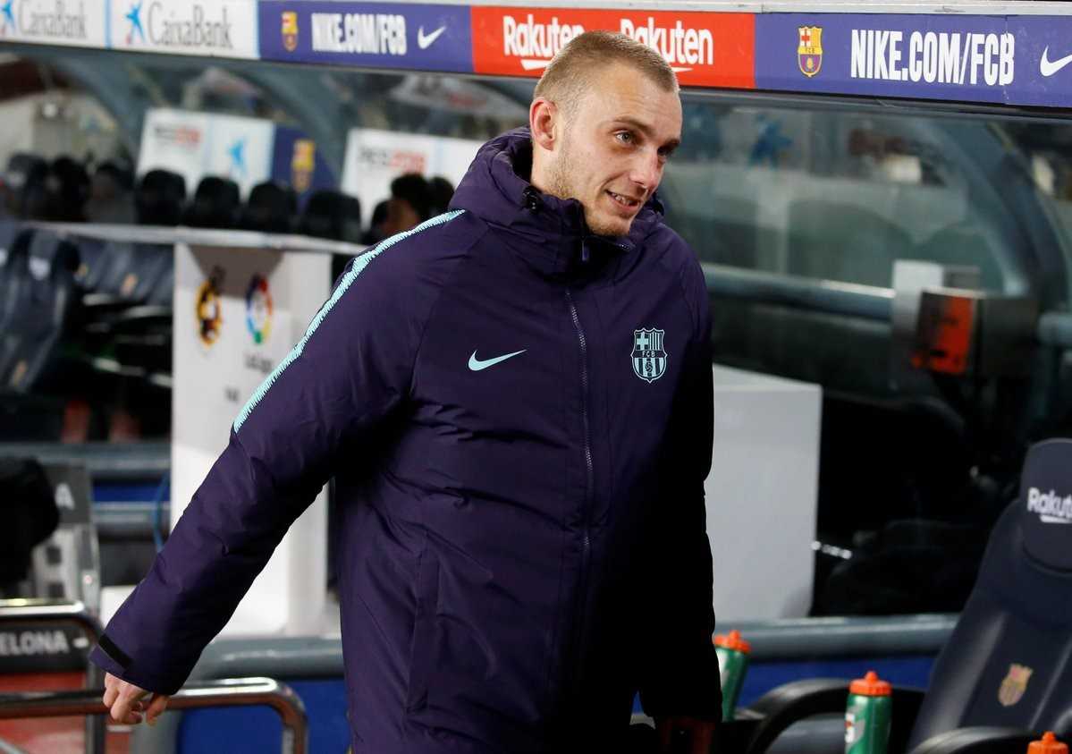 Cillessen: “Prima le vacanze, poi un nuovo club. Voglio giocare. Su De Ligt…” article-post