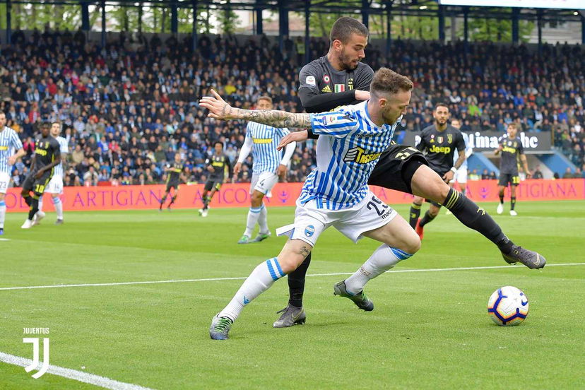 Impresa Spal con Bonifazi e Floccari. Juve, festa scudetto rinviata preview