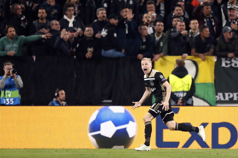 Gullit: “Van de Beek si adatterebbe bene nel Real Madrid” preview