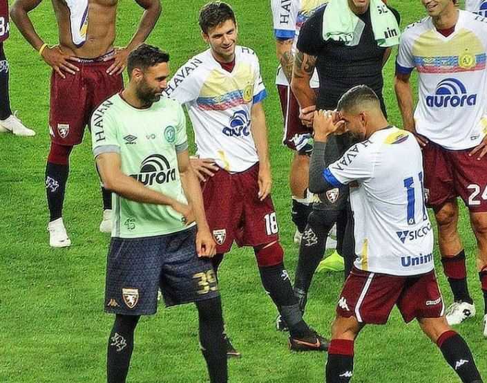 Rincon: “La rissa sfiorata con Sirigu? Siamo amici, litighiamo tutte le settimane!” preview