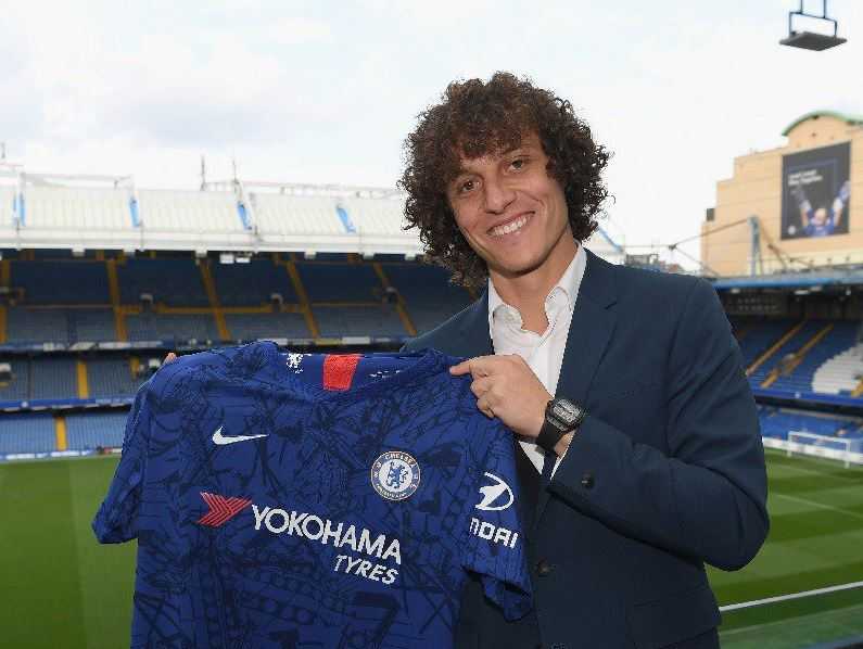 Il Chelsea blinda David Luiz: è ufficiale il rinnovo fino al 2021 preview