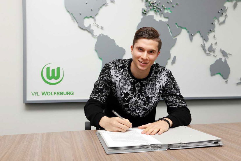 Ufficiale: Rexhbecaj rinnova fino al 2023 con il Wolfsburg preview