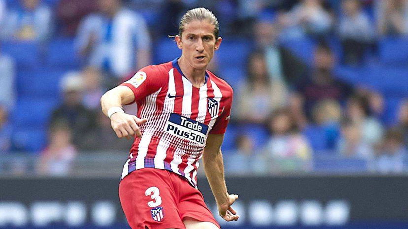 As: incontro tra Filipe Luis e l’Atletico Madrid. Si decide il futuro preview