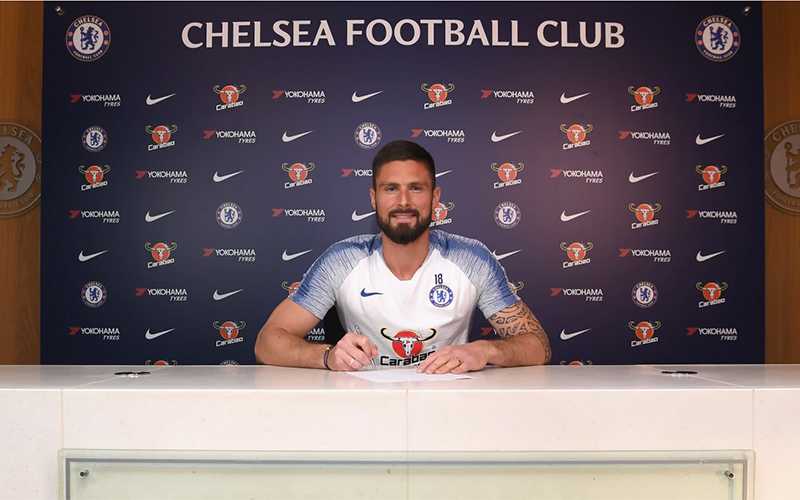 Ufficiale: Chelsea-Giroud ancora insieme, firmato il prolungamento fino al 2020 preview