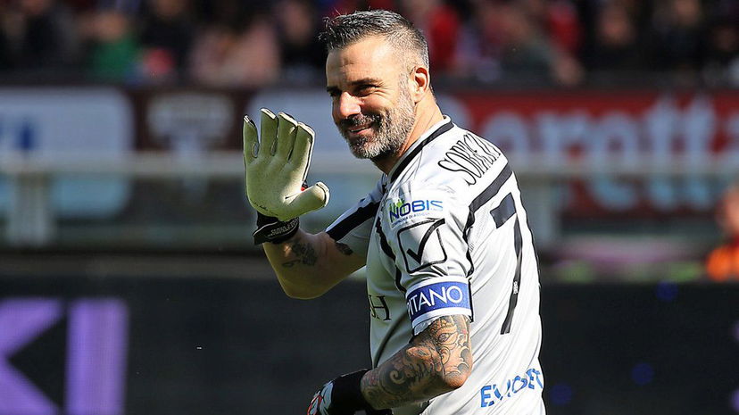 Sorrentino saluta il Chievo: “Al mio erede chiedo di sudare e lottare per la maglia” preview