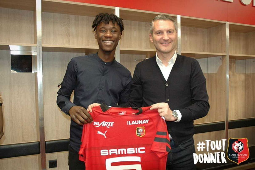 TECNICA, VERSATILITÀ E UN ESORDIO RECORD: EDUARDO CAMAVINGA, IL NUOVO GIOIELLO DEL RENNES preview