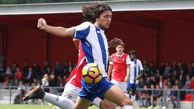 A Bola: il giovane Esteves nel mirino del City preview