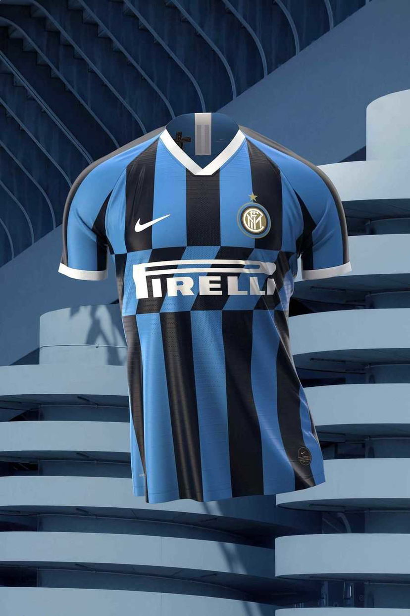 Inter, le prime immagini della nuova maglia preview