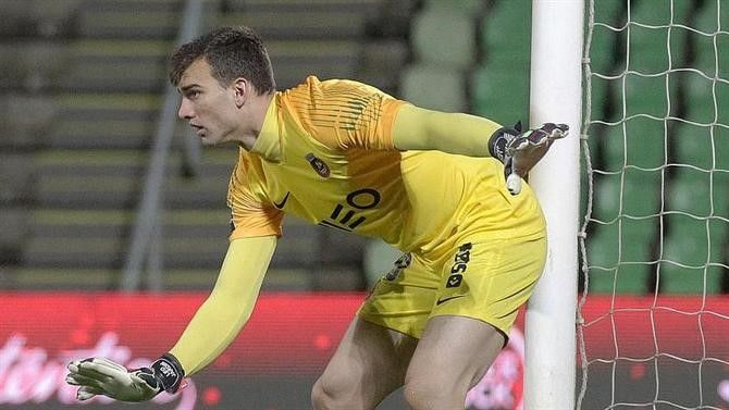 A Bola: Lille vicino al portiere Leo Jardim del Rio Ave article-post