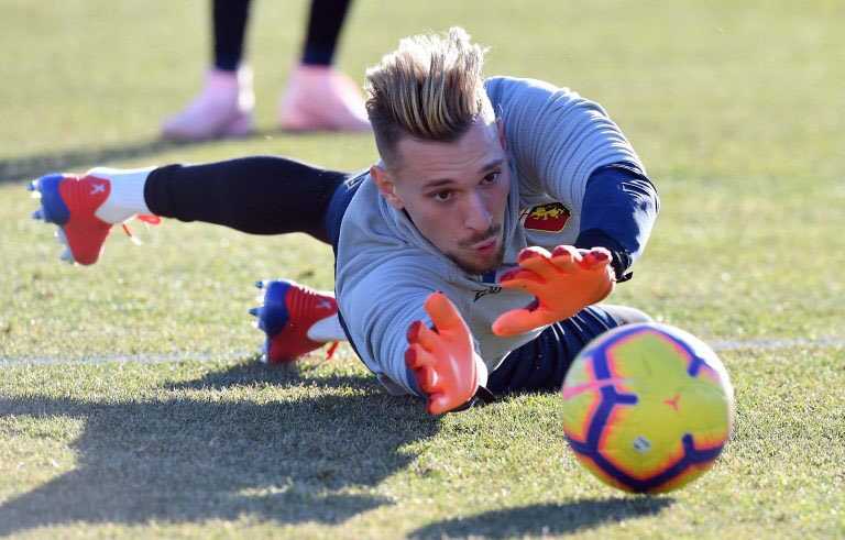 Sondaggio: per il 57% il Genoa ha sbagliato a prendere Perin e doveva puntare su Radu preview