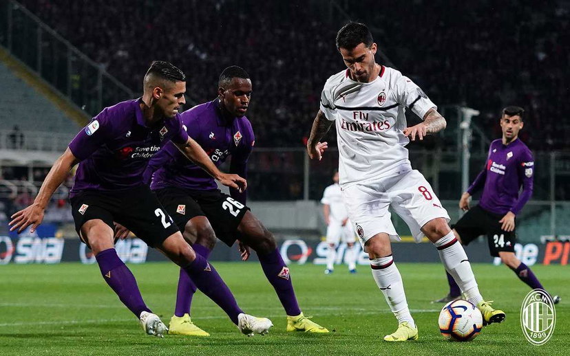 Sotto i fischi del Franchi vince il Milan: Calhanoglu tiene vive le speranze Champions preview