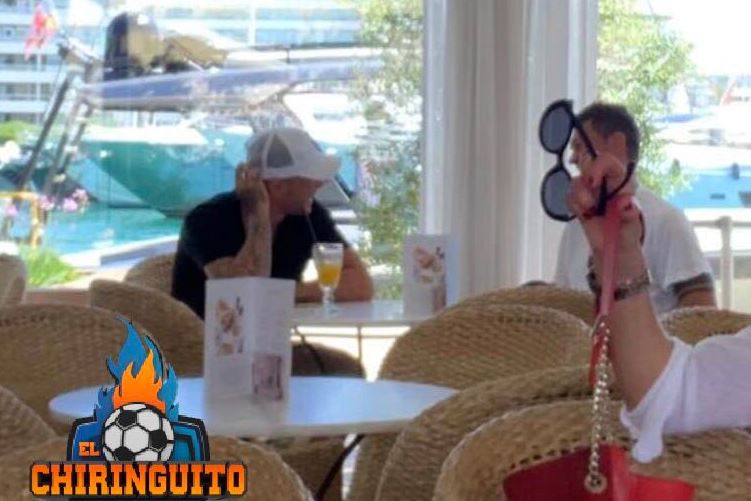 Dalla Spagna: Milan, incontro tra Maldini e Theo Hernandez a Ibiza. La foto preview