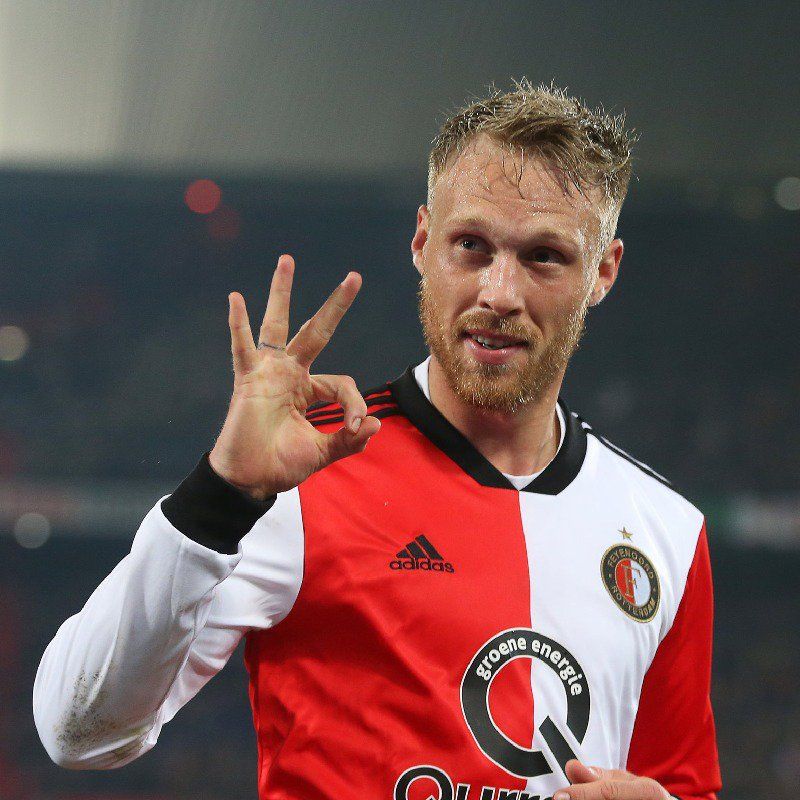 Feyenoord, blindato l’attaccante Jorgensen: è ufficiale il rinnovo fino al 2022 preview