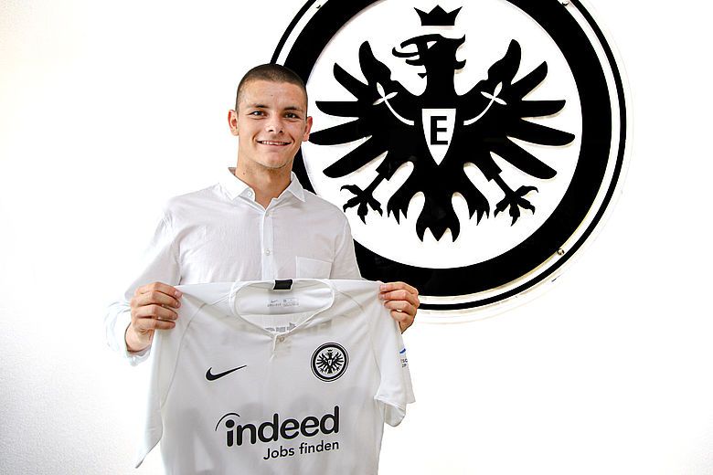 NUMERI DA URLO E IL GOL NEL DNA: JOVELJIC, IL GIOIELLO SERBO SULLE ORME DI JOVIC preview