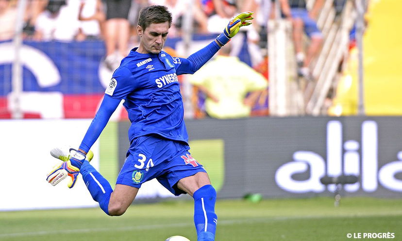 Ufficiale: l’ex Fiorentina Tatarusanu firma fino al 2022 con il Lione preview