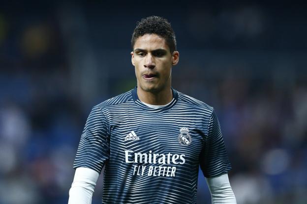Varane vago sul suo futuro: “Voglio finire al meglio la stagione. Super Lega? Mi piace la Champions” article-post