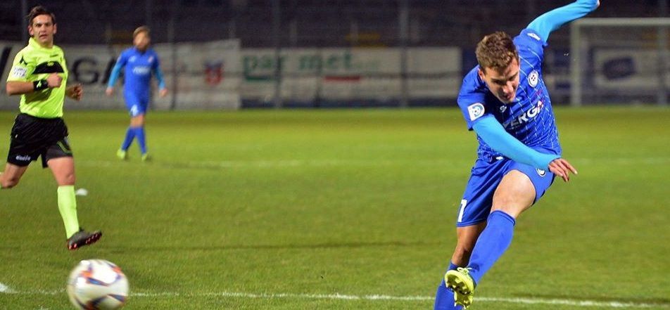 Ufficiale: Como, Loreto rinnova fino al 2022 article-post