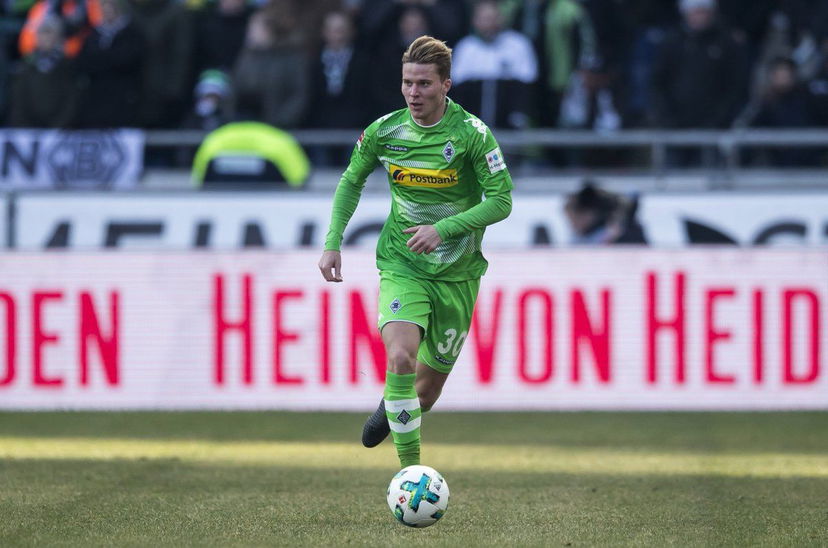 Dalla Germania: City pronto a mettere sul piatto 35 milioni per Elvedi del Borussia Monchengladbach preview