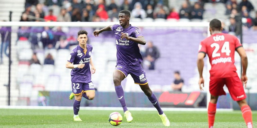 Ufficiale: Sidibé rinnova con il Tolosa fino al 2023 preview