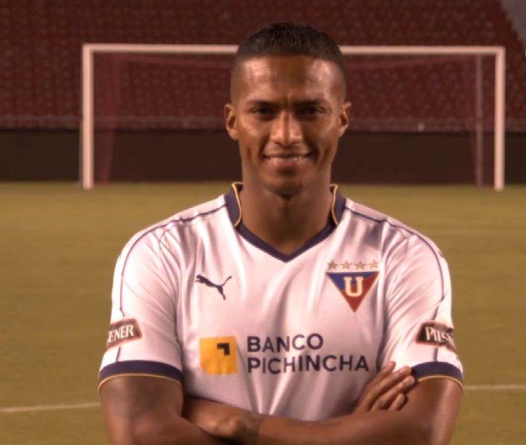 Ufficiale: Valencia lascia lo United e torna in Ecuador al LDU Quito. Contratto biennale preview