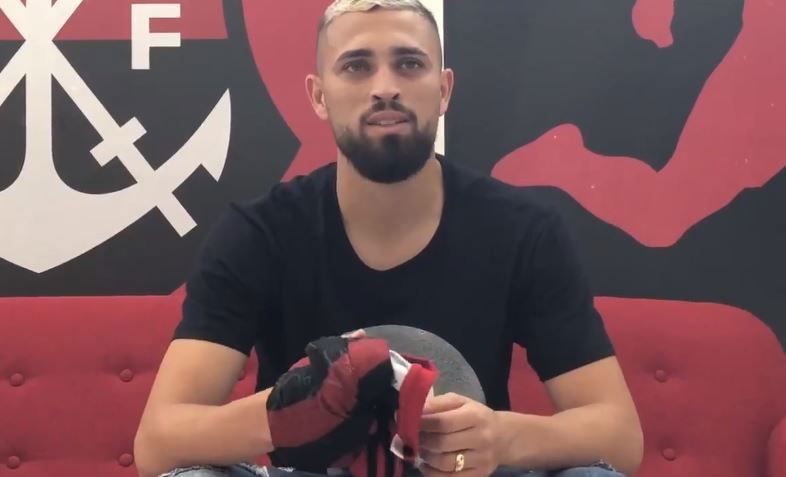 Leo Duarte saluta il Flamengo: “Grazie, vado via da uomo”. Il Milan lo aspetta preview