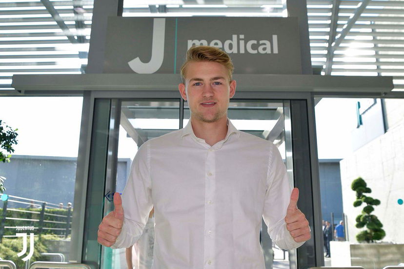 Juventus, è il giorno di De Ligt: l’olandese è arrivato al JMedical per le visite mediche preview