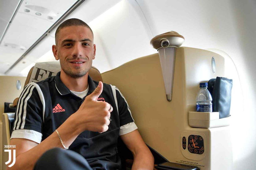 Demiral: “Io sto bene, la Juve ha agito in maniera precauzionale. Anch’io starò a casa” preview