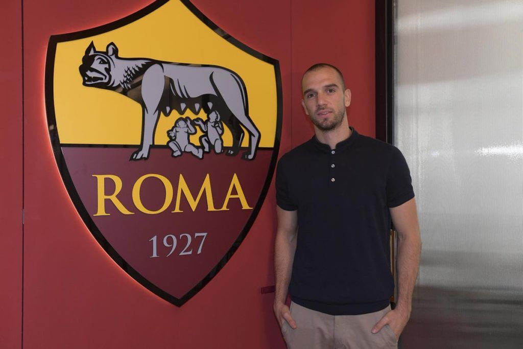 Pau Lopez: “Situazione difficile e siamo tutti impreparati. Siviglia forte, sarà dura” article-post