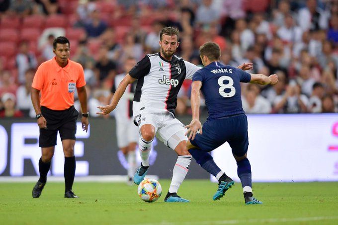 Un’invenzione di Kane fa volare il Tottenham (3-2). Juve, non bastano Higuain e CR7 preview