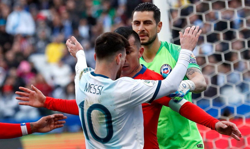 Copa America, rissa tra Messi e Medel durante Argentina-Cile preview