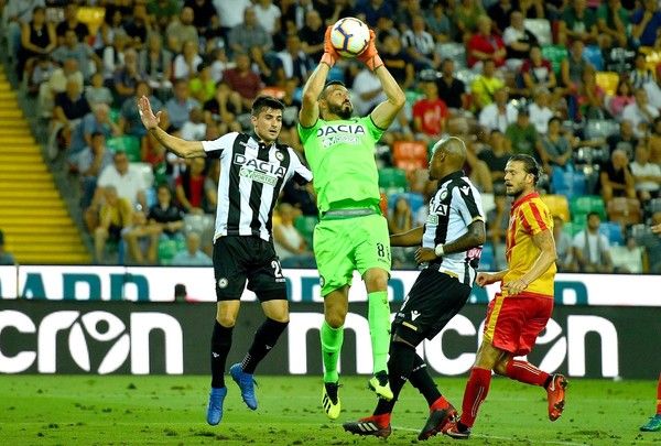 Udinese, ufficiale il riscatto di Nicolas dal Verona. Contratto fino al 2021 article-post