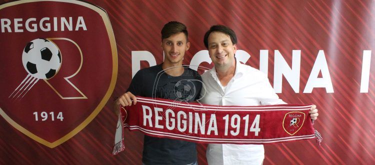Tutto confermato: Paolucci ufficiale alla Reggina. Contratto fino al 2022 preview