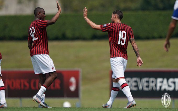 Theo Hernandez: “Sono al Milan per imparare. La 19? E’ il numero di mio fratello” preview