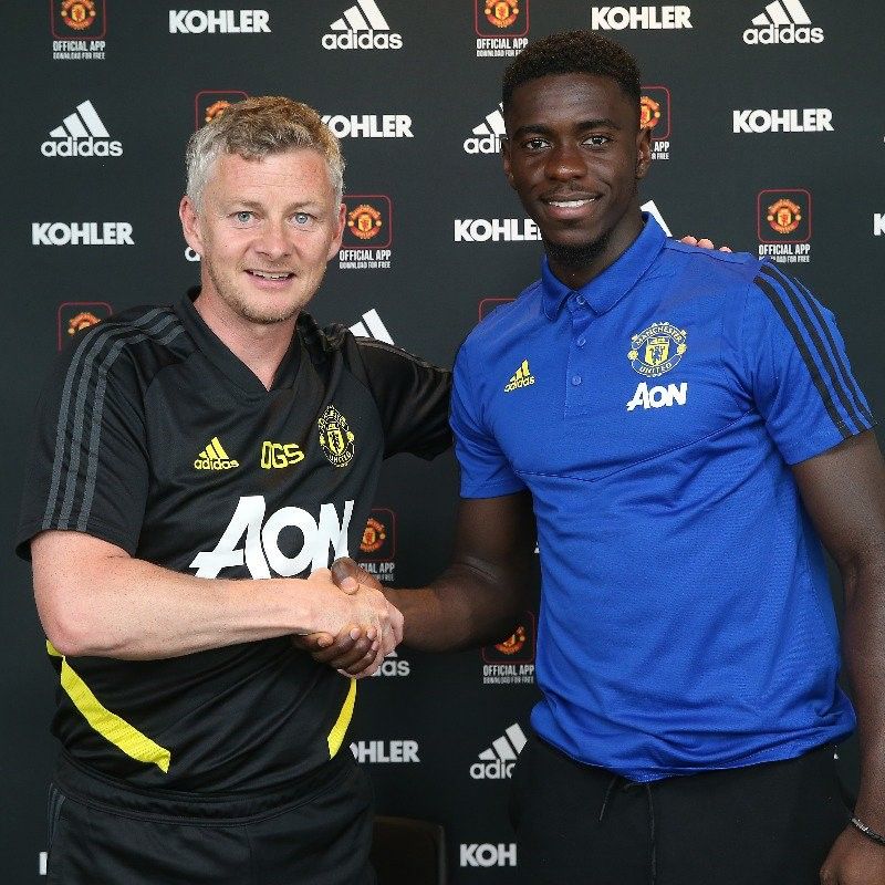 United, blindato Tuanzebe: è ufficiale il rinnovo fino al 2022 con opzione article-post