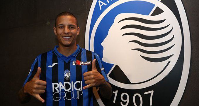 Atalanta, senti Arana: “Non sono venuto per stare in panchina. Pronto a valutare offerte” preview