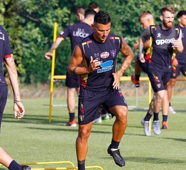 Ora è anche ufficiale: Falco-Lecce, c’è il rinnovo fino al 2022. La nota preview