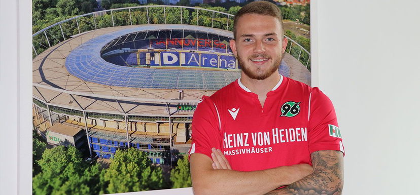 Ufficiale: Hannover, preso il terzino Horn in prestito dal Colonia preview
