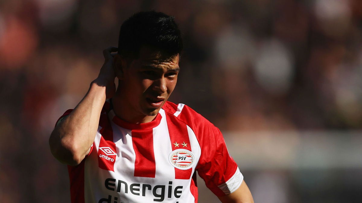 Psv, esami per Lozano: escluse lesioni. Ora il Napoli… article-post