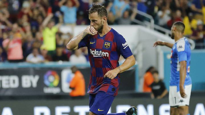 Milik spreca, Rakitic no. Un bel Napoli perde 2-1 contro il Barcellona preview