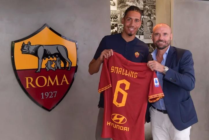 Smalling alla Roma: ora è ufficiale. Ecco cifre e dettagli article-post