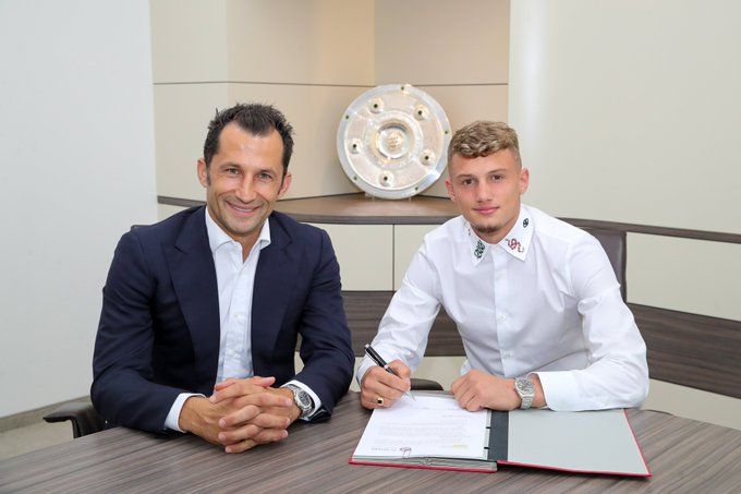 Ora è ufficiale: Cuisance è un nuovo giocatore del Bayern. Contratto fino al 2024 preview