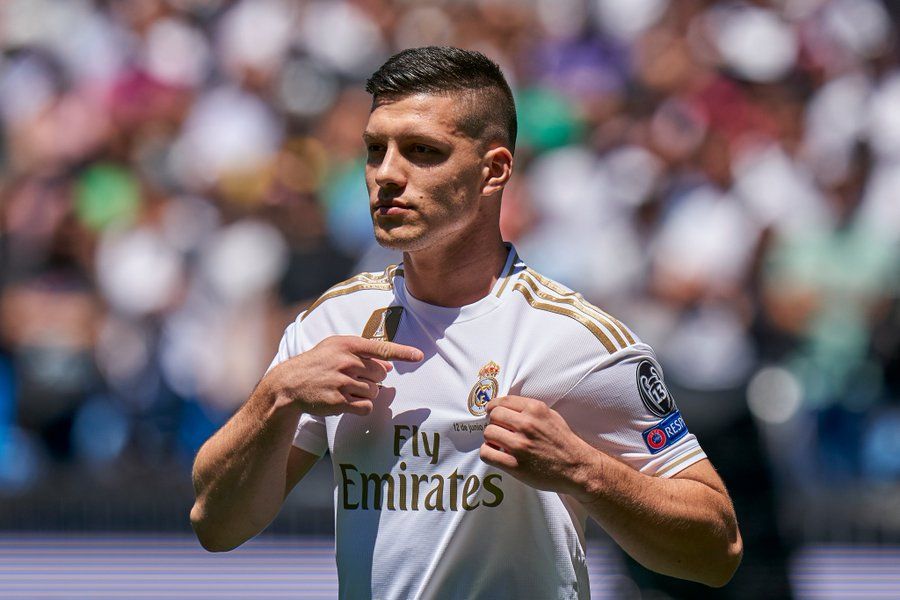 Sondaggio: Jovic, per l’80% il Real Madrid dovrebbe metterlo sul mercato article-post