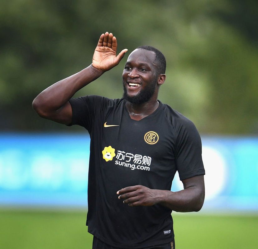 Lukaku scherza sui social con Lazaro: “Ho bisogno di un assist, grazie” preview