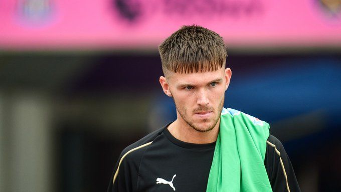 Ufficiale: Newcastle, rinnovo e prestito allo Swansea per il portiere Woodman preview