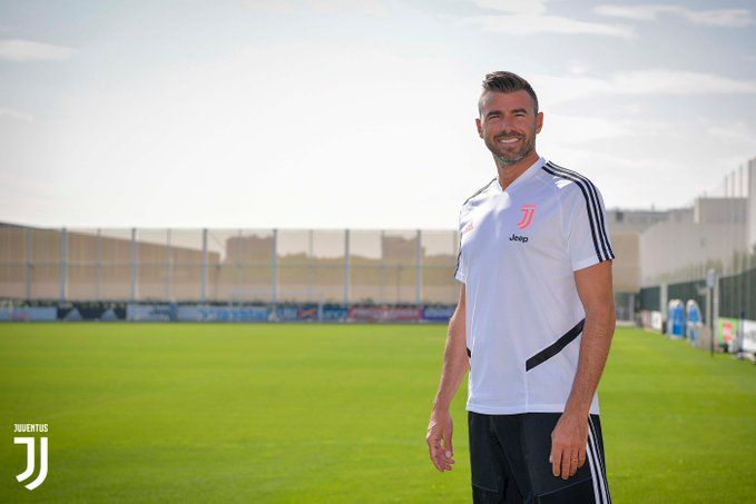 Barzagli: “Io alla Juve grazie al consenso di Del Neri. Allegri? Una volta fece ridere tutti” article-post