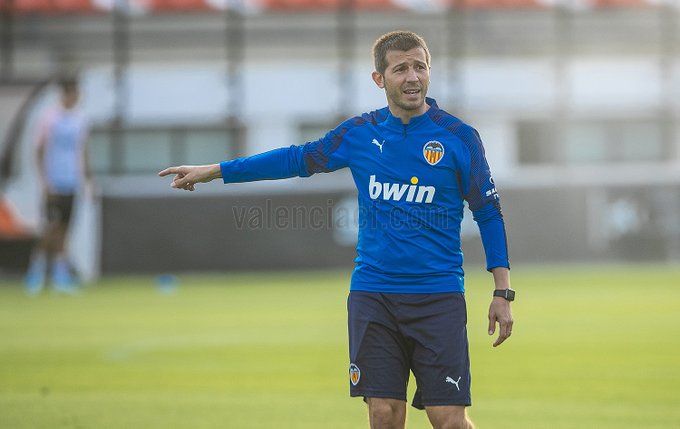 Valencia, Celades senza paura: “Barça fortissimo, ma vogliamo fare risultato” preview