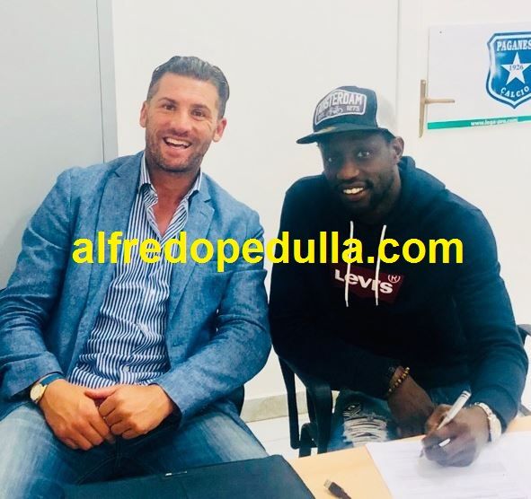 Dramé alla Paganese, tutto confermato: ecco la foto della firma preview