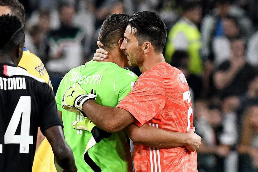 Buffon scrive al portiere Silvestri: “Bravo, continua così!” preview