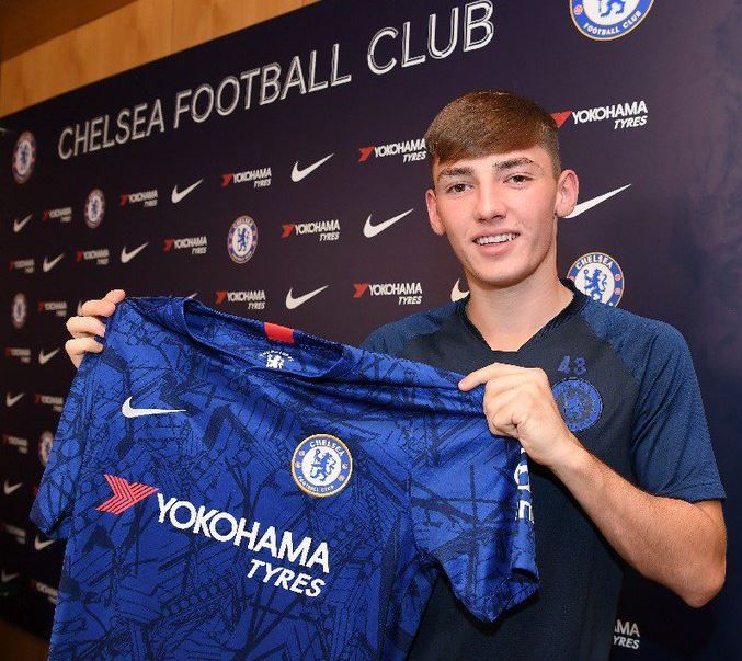 Chelsea, blindato il gioiellino Gilmour: è ufficiale il rinnovo fino al 2023 preview